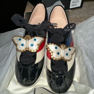Gucci Women's Falacer Patent Leather Sneakers with Vernice Crystal